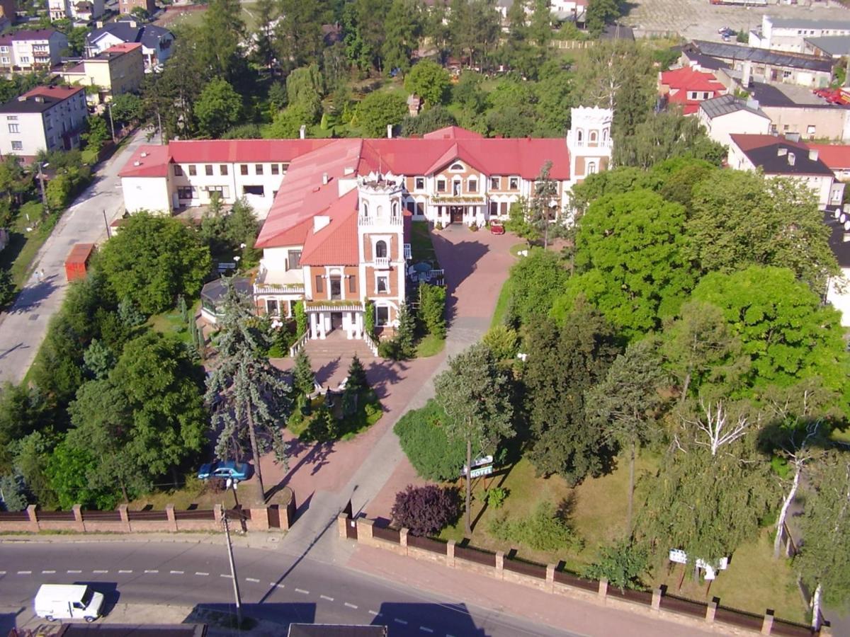 Hotel Zameczek Radomsko Exterior foto